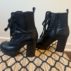 Heel ankle boots
